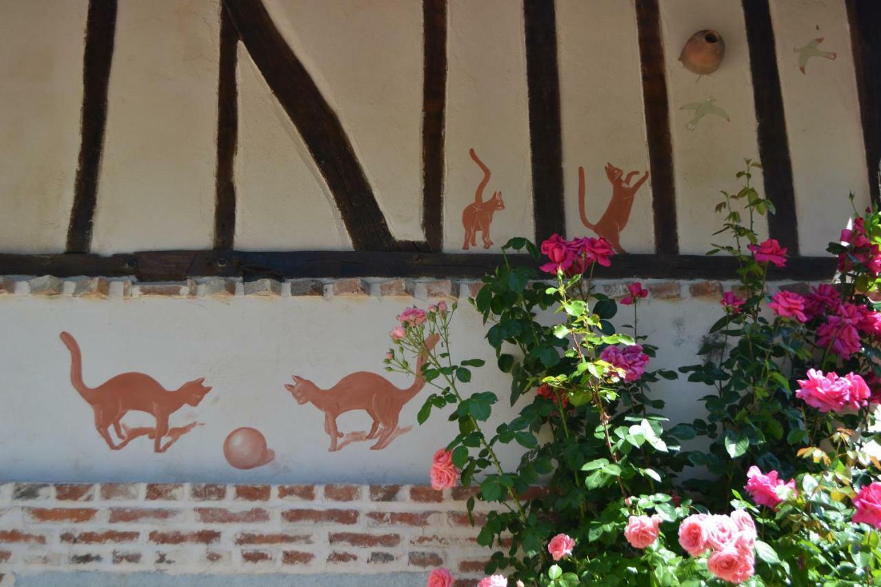 La Licorne Bed & Breakfast Lamarche-Sur-Saone Exterior photo